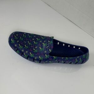 Floafers Men's Blue Loafers with Green and Purple Accents Size 8
